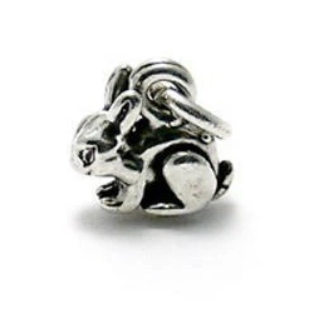 BUNNY RABBIT CHARM IN STERLING SILVER.